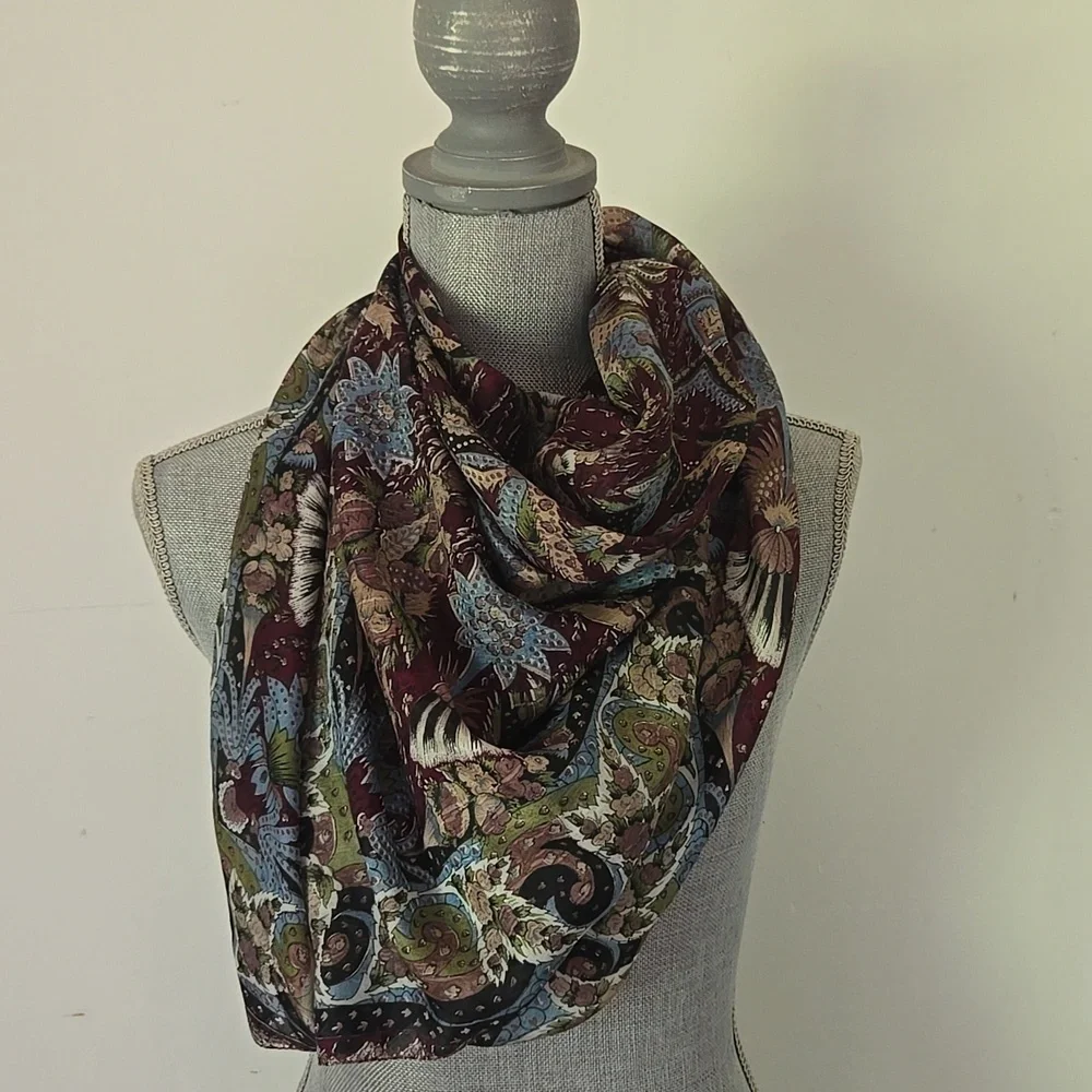 VINTAGE Oversized Indian Silk Shawl Scarf